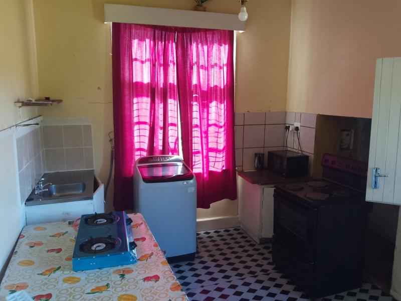 To Let 4 Bedroom Property for Rent in Kingswood Eastern Cape